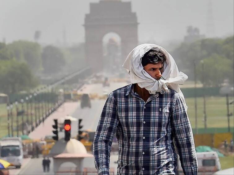 Holi 2023 Weather Update Hot Conditions In Delhi IMD Rainfall Alerts Expected In West Bengal Jharkhand Hot Conditions In Delhi On Holi, Rainfall Expected In West Bengal, Jharkhand — Weather Update