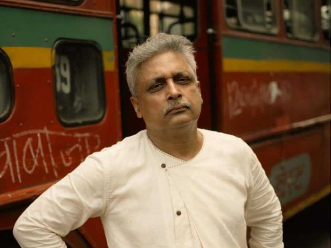 Piyush Mishra says he was sexually abused in 7th standard by a female relative Piyush Mishra: सातवीत महिला नातेवाईकानं केलेलं लैंगिक शोषण; पियुष मिश्रा म्हणाले, 