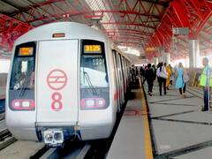 होली के दिन सभी रूट पर देर से शुरू होगी दिल्ली मेट्रो की सेवा, जानें- कितने बजे मिलेगी पहली ट्रेन?