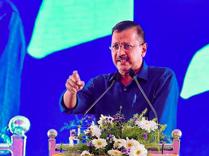 Oppn Ruled States Are Being Troubled By CBI, ED, Guv: CM Kejriwal On CBI Team At former bihar cm Rabri Devi's Residence Oppn Ruled States Are Being Troubled By CBI, ED, Guv: CM Kejriwal On CBI Team At Ex-CM Rabri Devi's Residence