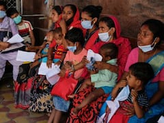 Adenovirus Scare In Bengal: CM Mamata Banerjee Advises Children To Wear Masks, Report Says
