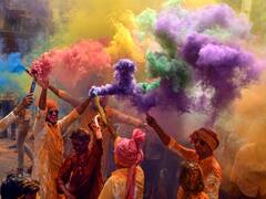 होली के दिन अब नहीं होगी पानी की कमी, ये नंबर डायल करते ही आ जाएगा टैंकर