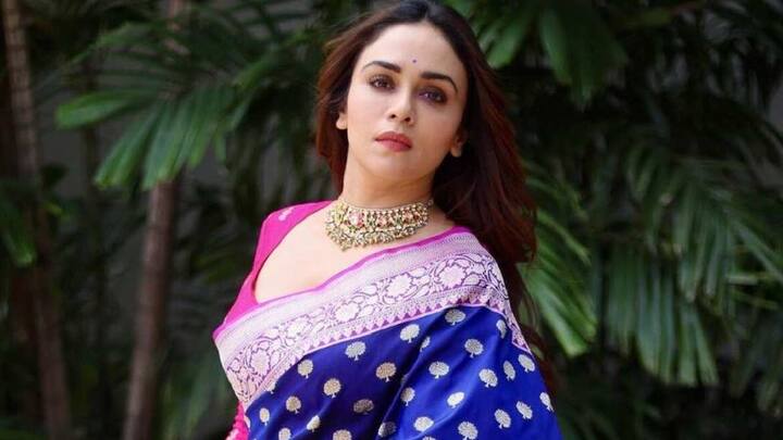 Amruta Khanvilkar : अमृता खानविलकरने सोशल मीडियावरुन ब्रेक घेतला आहे.