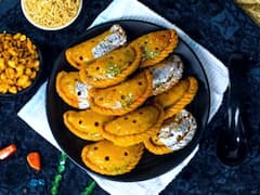 होली में न बिगड़े डाइट, आखिर कितनी गुजिया खाने से नहीं होगा नुकसान? यहां जानें जवाब