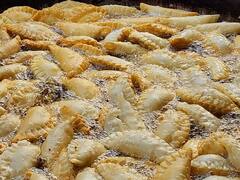 Holi 2023: होली के मौके पर दिल्ली में सजीं गुजिया की दुकानें, इस बार मार्केट में क्या है भाव?