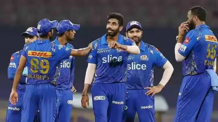 IPL 2023: Mumbai Indians might miss another star bowler apart from Jasprit Bumrah IPL 2023: চোটের কারণে আইপিএলে থেকে ছিটকে যেতে পারেন মুম্বই ইন্ডিয়ান্সের তারকা বোলার