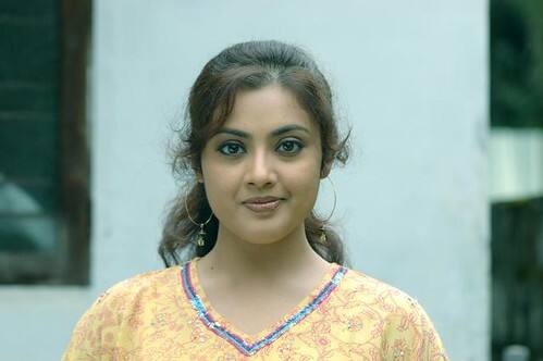 தற்போது மீனா, 40 ஆண்டுகால சினிமா வாழ்க்கையை வெற்றிகரமாக நிறைவு செய்துள்ள நிலையில், ஒரு தனியார் நிறுவனம் மீனா 40 என்ற நிகழ்ச்சியை நடத்தியது. இதில் பல சினிமா பிரபலங்கள் வருகை தந்து நிகழ்ச்சியை சிறப்பித்தனர்