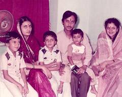 Guess Who: हीरो और विलेन दोनों किरदार में एक्टिंग का जलवा बिखेर चुका है ये बच्चा...एक्ट्रेस से की है शादी, पहचाना ?