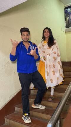 Karan-Tejasswi Pics: शादी की खबरों के बीच हाथ थामे दिखे करण और तेजस्वी, कपल की सादगी ने जीता फैंस का दिल