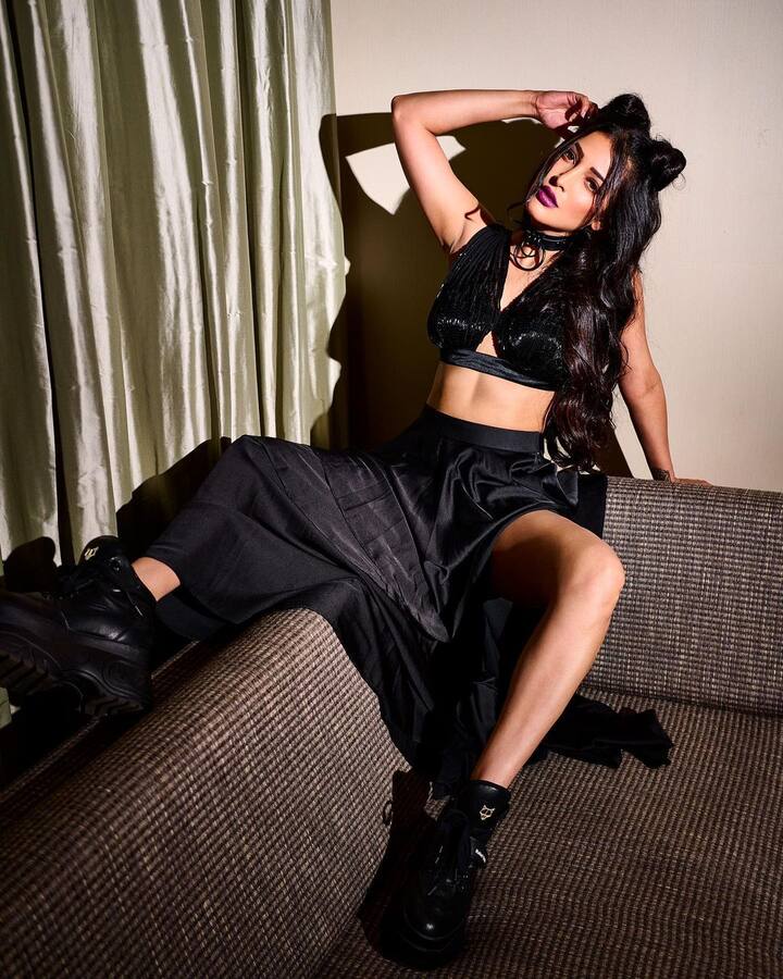 శ్రుతి హాసన్ అందమైన ఫోటోలు -Image Credit: Shruthi Haasan/Instagram