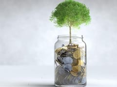 Fixed Deposit: सीनियर सिटीजन को एफडी पर 9 से लेकर 9.50 फीसदी तक का ब्याज दे रहे ये बैंक, जानें डिटेल