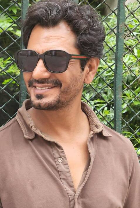 आलियाला फक्त पैशांची गरज आहे आणि पैशांसाठी तिने माझ्यावर वेगवेगळे आरोप केले असल्याचं नवाज म्हणाला.