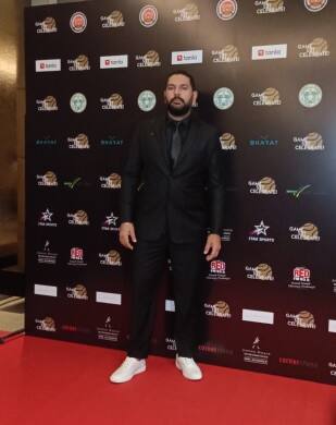 সানিয়ার সঙ্গে প্রাক্তন ভারতীয় অলরাউন্ডার যুবরাজ সিংহের বন্ধুত্ব দীর্ঘদিনের। তিনিও এসেছিলেন।