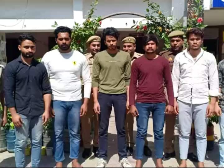 Ghaziabad LR PG College Students Badly beaten Two youths one died ANN Ghaziabad News: अश्लील चीजों के लिए टोकना पड़ा महंगा! कॉलेज के छात्रों ने दो युवकों को बुरी तरह पीटा, एक की मौत