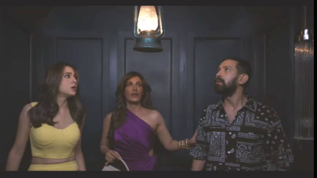 Gaslight: New Film Gaslight will released at 31 March, Vikrant, Sara and Chitrangada will do the lead characters Gaslight: হঠাৎ নিভল আলো, লিফটের ভিতর আটকে পড়লেন বিক্রান্ত, সারা, চিত্রাঙ্গদা, তারপর?