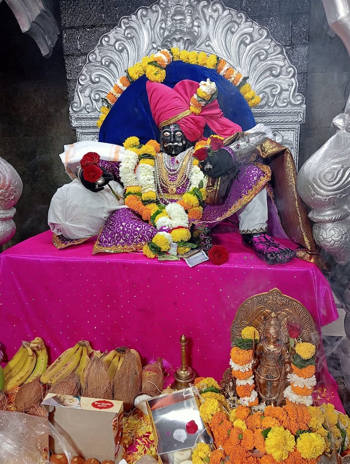 यात्रेसाठी शासकीय अधिकारी, ग्रामस्थ, पुजारी, सासनकाठी प्रतिनिधी बैठक पार पडल्यानंतर अंतिम बैठक जिल्हाधिकारी, पोलिस अधिक्षक यांच्या उपस्थितीत होईल.