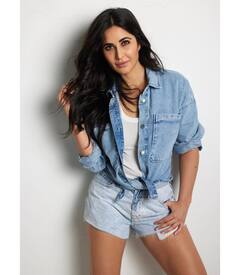 Katrina Kaif Diet: ग्लोइंग स्किन के लिए कैटरीना कैफ करती हैं घर पर ये काम, आप भी करें एक्ट्रेस की डाइट को फॉलो