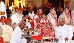 Holi 2023: उदयपुर की शाही होली मनाने विदेश से पहुंचते हैं लोग, सिटी पैलेस की तस्वीरों में देखें खूबसूरती