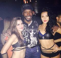 Chris Gayle : ક્રિસ ગેલને મિત્ર અમથો જ નથી કહેતા 'પ્લેબોય', આ રહ્યો પુરાવો