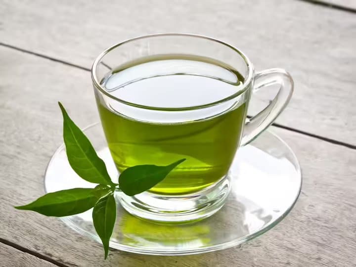 Drinking green tea daily can give these 4 big health benefits ग्रीन टी को ना करें इग्रनोर...रोजाना पीने से सेहत को मिल सकते हैं ये 4 बड़े फायदे