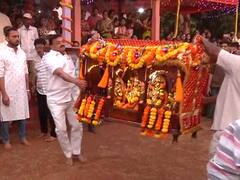 Dhulivandan 2023: शिमगो इलो रे... कोकणातल्या शिगोत्सवात ठाकरे गटाचे नेते भास्कर जाधव यांनी नाचवली पालखी