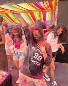 Holi 2023: What! होली पर शहनाज गिल की हुई ऐसी हालत, तस्वीरें देख हो जाएंगे शॉक्ड