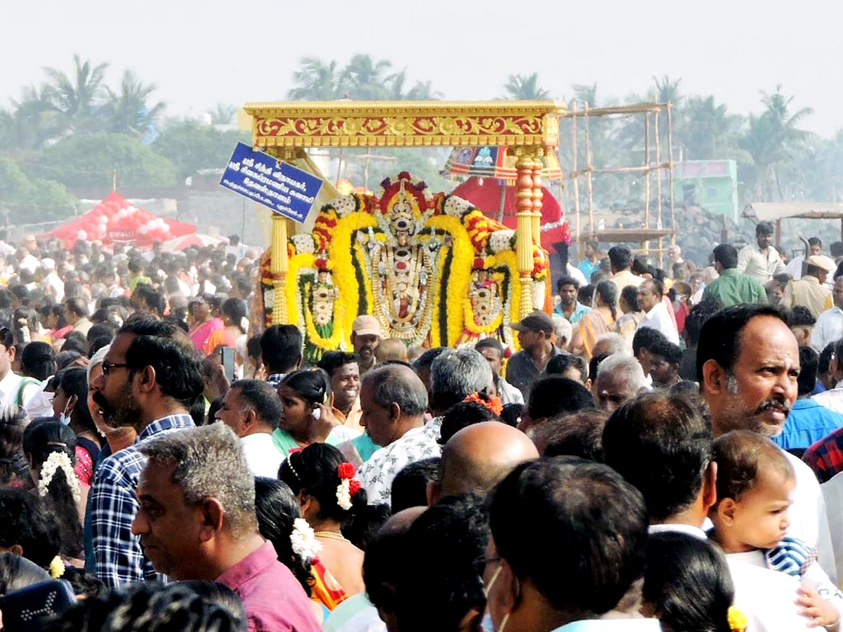 புதுச்சேரி 121வது ஆண்டு மாசி மக பெருவிழா - பல்லாயிரக்கணக்கான பக்தர்கள் சாமி தரிசனம்