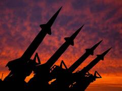 नॉर्थ कोरिया ने यूएस को मिसाइल के परीक्षण को लेकर दी चेतावनी, कहा- हम और मिसाइल दागेंगे