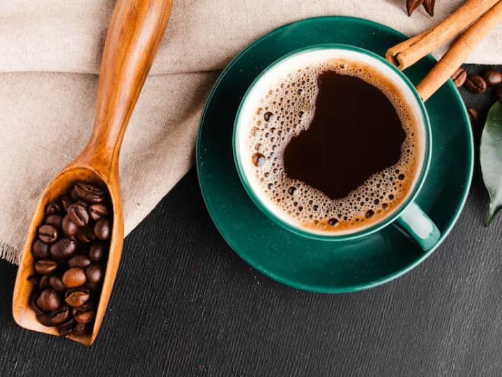 Black Coffee Side Effects Know Four Disadvantages Of Consuming Caffeine Black Coffee: 'ब्लैक कॉफी' उतनी हेल्दी नहीं... जितना समझते हैं आप! एक बार इसके साइड इफेक्ट्स भी जान लीजिए