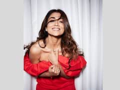 Shriya Saran: लाल ड्रेसमध्ये श्रिया सरनचा बोल्ड लूक, पार्टीसाठी जबरदस्त आहे आऊटफिट