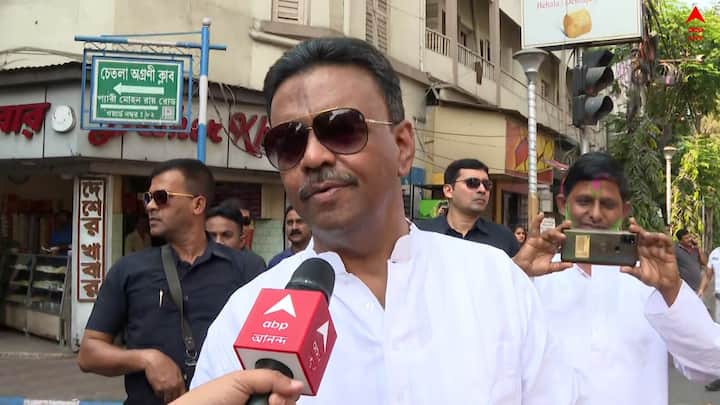 এদিন ফিরহাদ বলেন, 'কোর্টের বিষয়, সে ব্যাপারে কিছু বলতে চাই না আমি।  বিচার হবেই। এজেন্সির রাজ শেষ কথা বলবে না। শেষ কথা বলবেন মানুষ।''