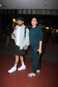 PICS: कैजुअल लुक में भी बेबी बंप फ्लॉन्ट करना नहीं भूलीं गौहर खान, एयरपोर्ट पर प्रेग्नेंट बीवी की केयर करते दिखे पति जैद