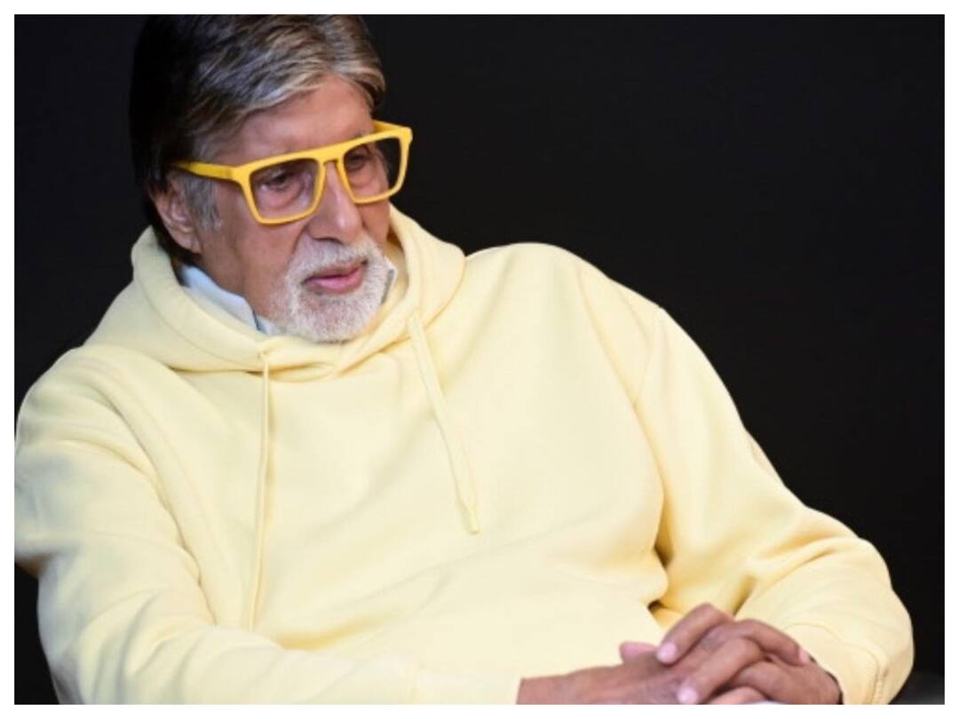 Amitabh Bachchan Shares Health Update: 'Rest And Strapped Chest .. All Work Has Stopped' Amitabh Bachchan Shares Health Update: 'Rest And Strapped Chest .. All Work Has Stopped' Amitabh Bachchan Shares Health Update: 'Rest And Strapped Chest .. All Work Has Stopped'