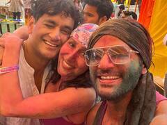 Holi 2023: अंकिता लोखंडे की होली पार्टी में इन टीवी स्टार्स ने खूब मचाया धमाल, वायरल हुईं इनसाइड तस्वीरें