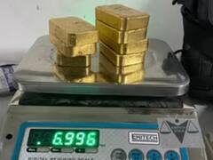 दिल्ली: पोर्टेबल ऑक्सीजन कंसंट्रेटर में छुपाकर तीन करोड़ से ज्यादा के सोने की तस्करी, ऐसे पकड़े गए