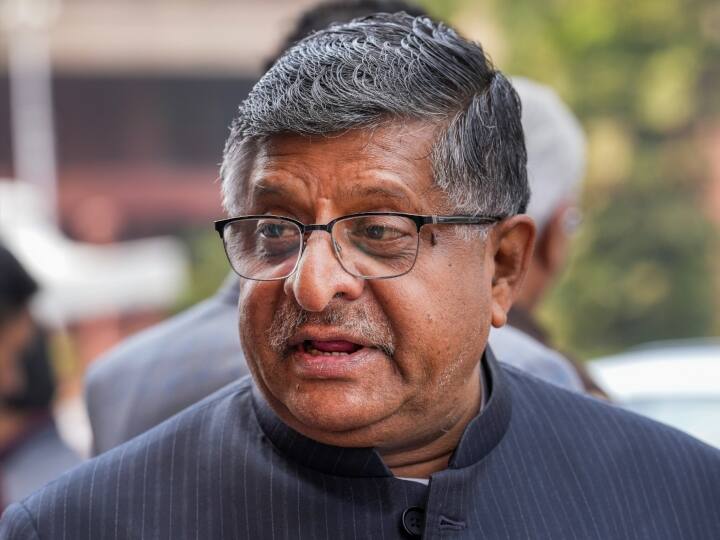 Land For Job Scam: नीतीश बाबू! क्या हो गया है? CBI पूछताछ पर उठे सवाल तो बीजेपी ने गिनाई लालू के घोटालों की लिस्ट bjp ravi shankar prasad hit back nitish kumar lalu yadav cbi inquiry land for job scam in railway Land For Job Scam: नीतीश बाबू! क्या हो गया है? CBI पूछताछ पर उठे सवाल तो बीजेपी ने गिनाई लालू के घोटालों की लिस्ट