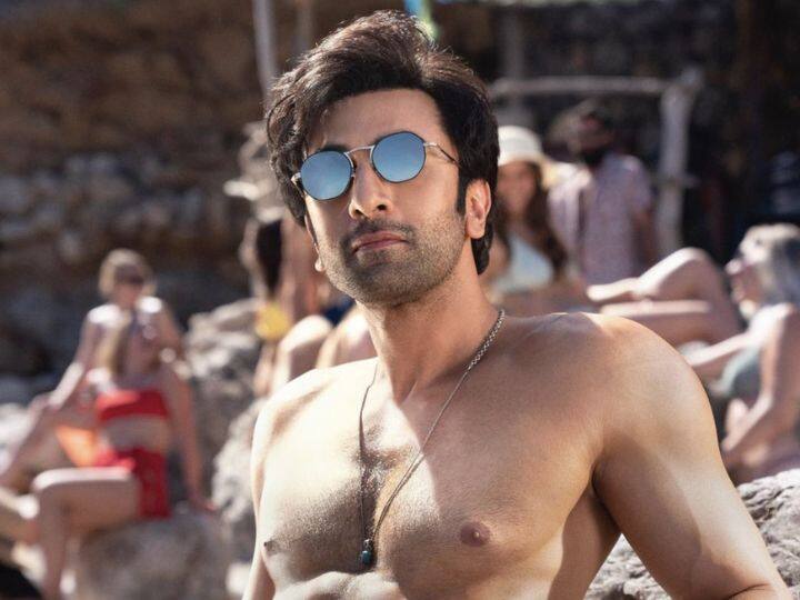 Ranbir kapoor wants to break from After animal movie release read here Animal: क्या 'एनमिल' के बाद रणबीर कपूर लेंगे फिल्मों से ब्रेक? एक्टर ने दिया ये रिएक्शन