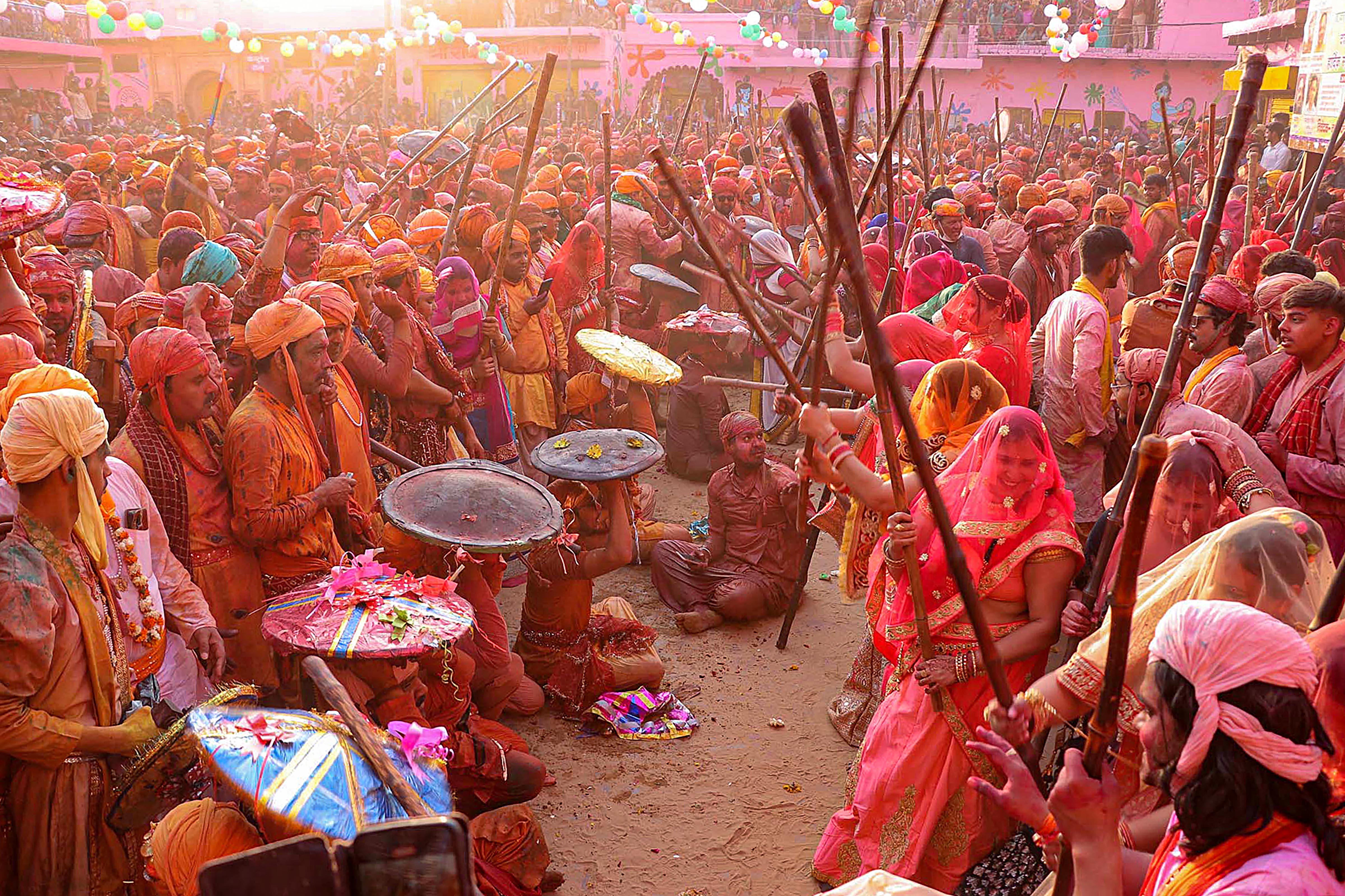 Holi 2023: India Rebounds From Pandemic As People Celebrate Festival Of Colours With Fervour