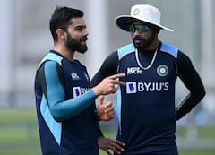 IN PHOTOS: जब बिरायनी पार्टी के लिए सिराज को सरप्राइज़ देकर पूरी टीम के साथ पहुंचे थे विराट कोहली, जानें दिलचस्प कहानी