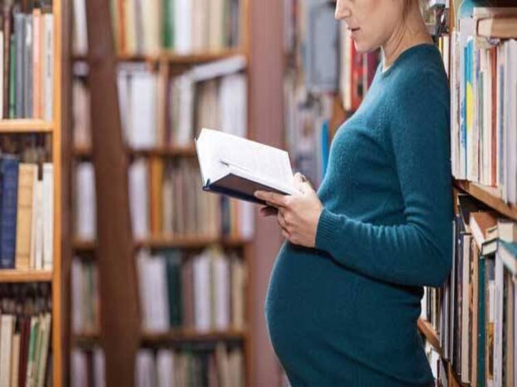 Maternity leave for 6 months in kerala universities for women day 2023 Maternity leave : பல்கலை மாணவிகளுக்கும் ஆறு மாதம் மகப்பேறு விடுப்பு.. கேரள பல்கலைக்கழகம் அதிரடி..