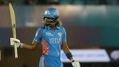 WPL 2023: ৯ উইকেটে আরসিবিকে হারিয়ে শীর্ষে দখল মজবুত করল মুম্বই ইন্ডিয়ান্স