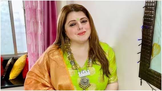 ਡੇਲਨਾਜ਼ ਪਾਲ- ਇਸ ਲਿਸਟ 'ਚ ਅਭਿਨੇਤਰੀ ਡੇਲਨਾਜ਼ ਪਾਲ ਦਾ ਨਾਂ ਵੀ ਸ਼ਾਮਲ ਹੈ। ਜਿਸ ਨੇ ਸ਼ਾਹਰੁਖ ਖਾਨ ਵਰਗੇ ਸਿਤਾਰਿਆਂ ਨਾਲ ਕੰਮ ਕੀਤਾ ਹੈ। ਪਰ ਕੁਝ ਸਮਾਂ ਪਹਿਲਾਂ ਅਦਾਕਾਰਾ ਨੇ ਇੱਕ ਵੀਡੀਓ ਸ਼ੇਅਰ ਕਰਦੇ ਹੋਏ ਦੱਸਿਆ ਸੀ ਕਿ ਉਹ ਇਸ ਸਮੇਂ ਬੇਰੁਜ਼ਗਾਰ ਹੈ ਅਤੇ ਉਸ ਨੂੰ ਕੰਮ ਦੀ ਲੋੜ ਹੈ।