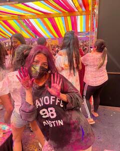 Shenaaz Gill Celebrates 'Rang Bhari Holi, Khushiyoo Wali Holi', See Pics