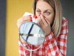 सावधान! बार-बार नाक से खून आना है इस बीमारी के लक्षण, नॉर्मल समझने की न करें भूल