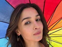 'रंगीली रानी की तरफ से हैप्पी होली', आलिया भट्ट ने 'रॉकी और रानी की प्रेम कहानी' के सेट से फैंस को दी बधाई