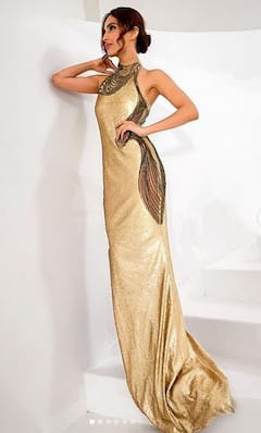 Priya Banerjee: ਗੋਲਡਨ ਗਾਊਨ ਪਾ ਕੇ 'ਬੇਕਾਬੂ' ਫੇਮ ਪ੍ਰਿਆ ਬੈਨਰਜੀ ਨੇ ਮਚਾਈ ਤਬਾਹੀ, ਦੇਖੋ ਇਹ ਸੈਕਸੀ ਪੋਜ਼