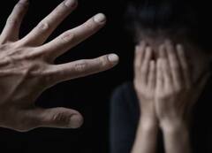 अमेरिका से लेकर साउथ अफ्रीका तक, दुनिया में हर मिनट होता है इतनी महिलाओं के साथ रेप