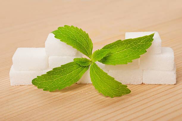 एरिथ्रिटॉल नावाच्या झीरो कॅलरी साखरेमुळे हृदयविकाराचा धोका अनेक पटींनी वाढतो, असा या संशोधनात उघड झालं आहे. (PC : istock)