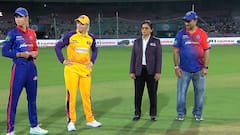 DC-W vs UPW-W: দিল্লির হয়ে ব্যাট, বলে জ্বলে উঠলেন জোনাসেন, ৪২ রানে হারল ইউপি