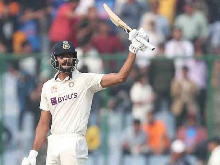 Ex India Cricketer Saba Karim Says India have lead in BGT 2023 because of Axar Patel IND vs AUS Test Series IND vs AUS: 'अक्षर पटेल के कारण भारत को मिली है 2-1 की लीड, अहमदाबाद में भी दें मौका' पूर्व भारतीय दिग्गज का बयान
